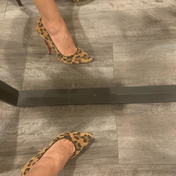Faux red bottoms CL leopard heels 👠 - Picture 3 of 8